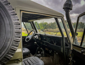 wildrive interior rh wolf defender 90