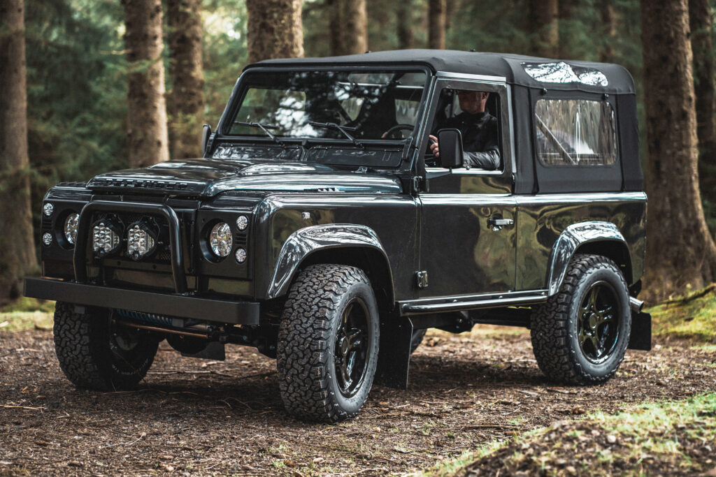 Bringing a Land Rover Back to Life; Exploring the Restoration Process ...