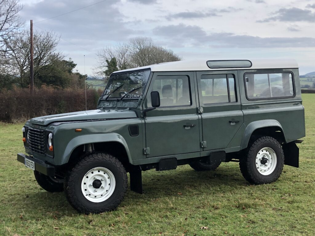 What are Old Land Rover Defenders Like to Drive? | TATC